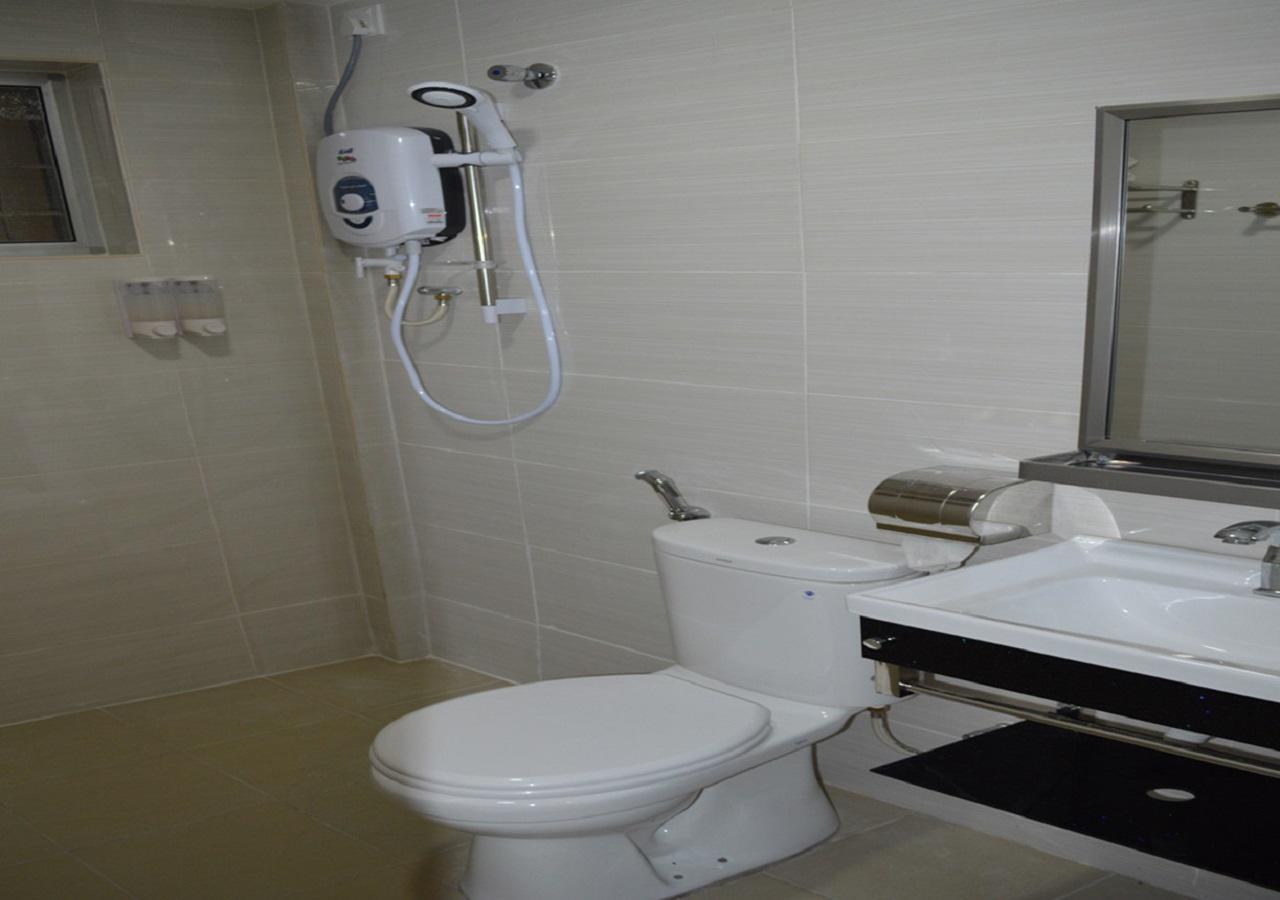 Angsoka Hotel Телук-Интан Экстерьер фото