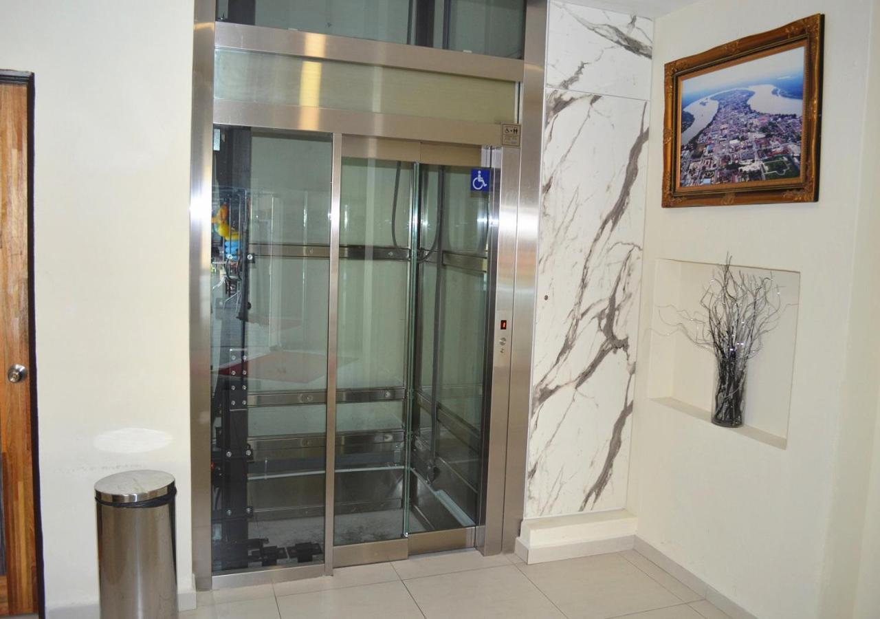 Angsoka Hotel Телук-Интан Экстерьер фото